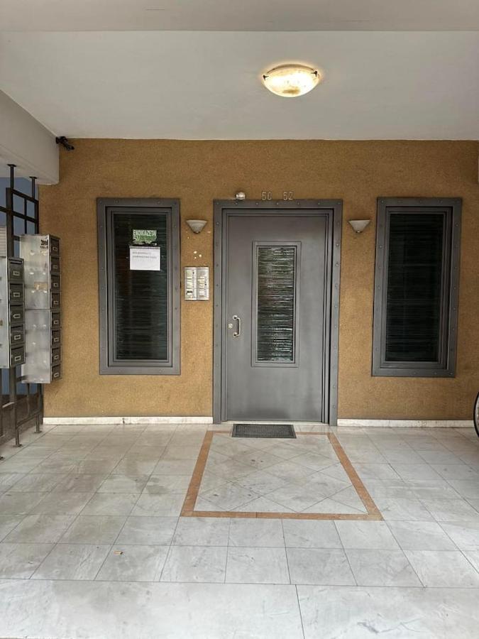 Central Appartment 2 With Parking ลาริซา ภายนอก รูปภาพ